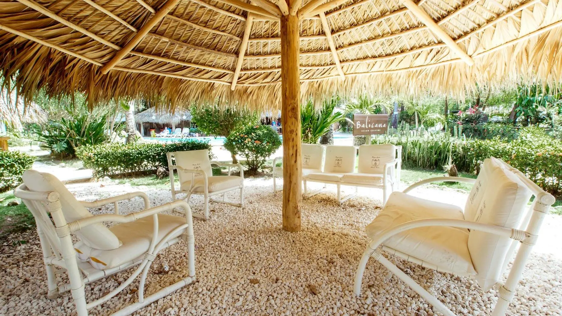 Hotel Grand Caribe Beach Club And Spa - Playa Los Corales Punta Cana 5*,