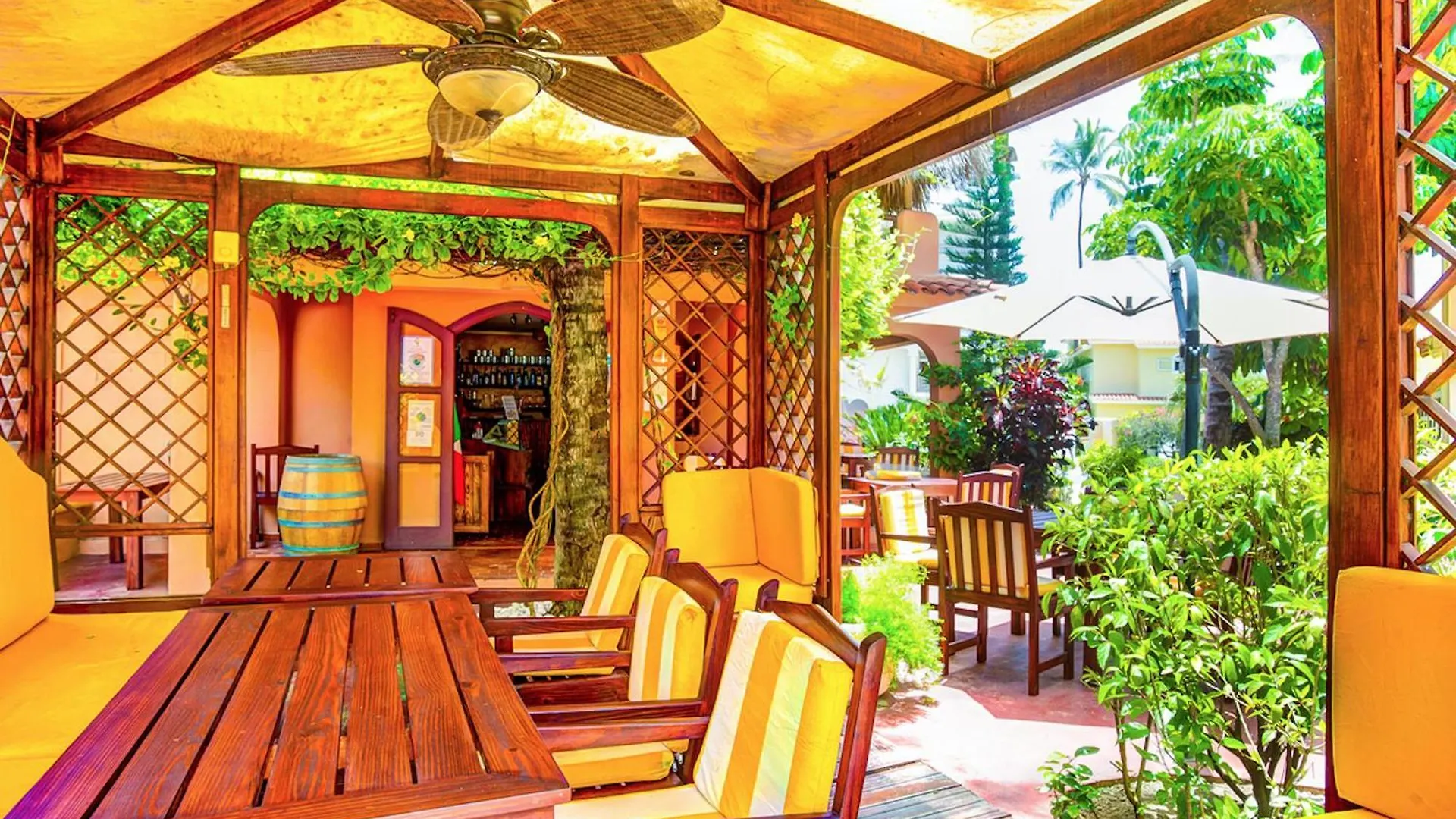 Hotel Grand Caribe Beach Club And Spa - Playa Los Corales Punta Cana